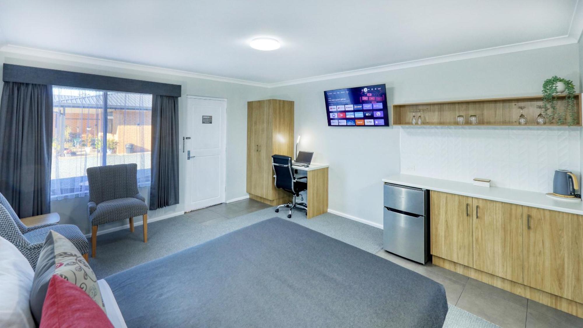 Deniliquin Motel Екстериор снимка