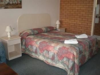 Deniliquin Motel Екстериор снимка